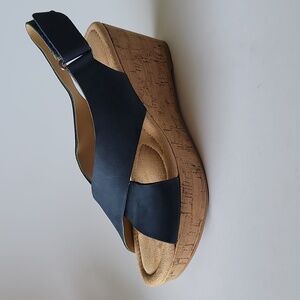 CL by Laundry Blue Wedges • Women’s Size 9.5 M • Summer / Casual Heels